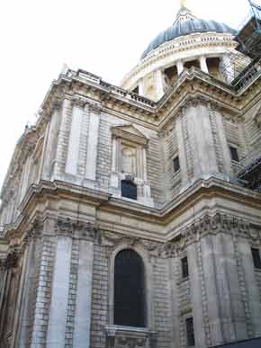 StPaulsCathedral-050305-1033a