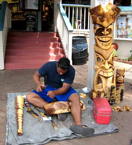 1490-WoodCarver-07-1001-1132a