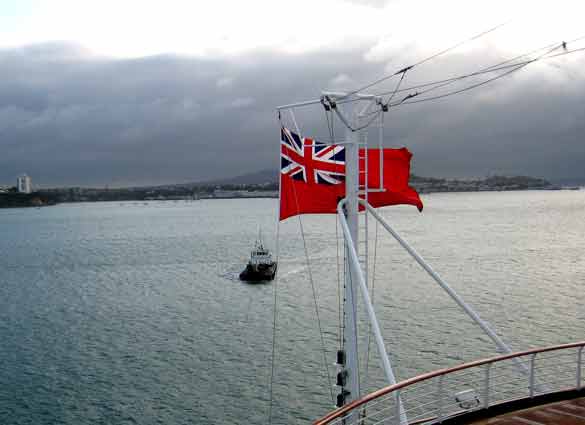 024-2517-AucklandHarbour-OurFlag-071017-656a""